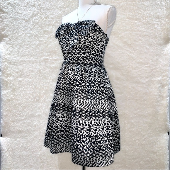 Eva Franco Size 4 Vera Dress Bow Black Silver - Picture 2 of 12